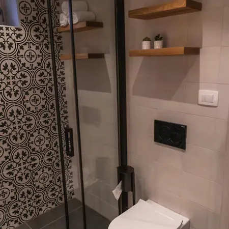 With Excellent Location Apartman *