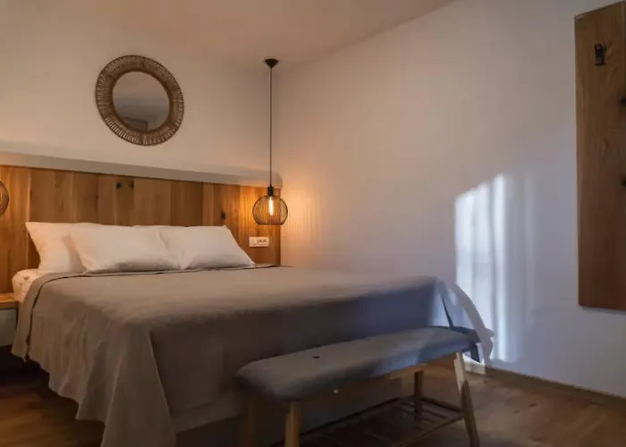 With Excellent Location アパート *