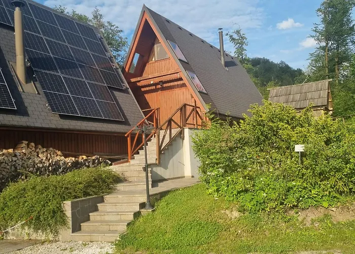 With Excellent Location ボーヒニ